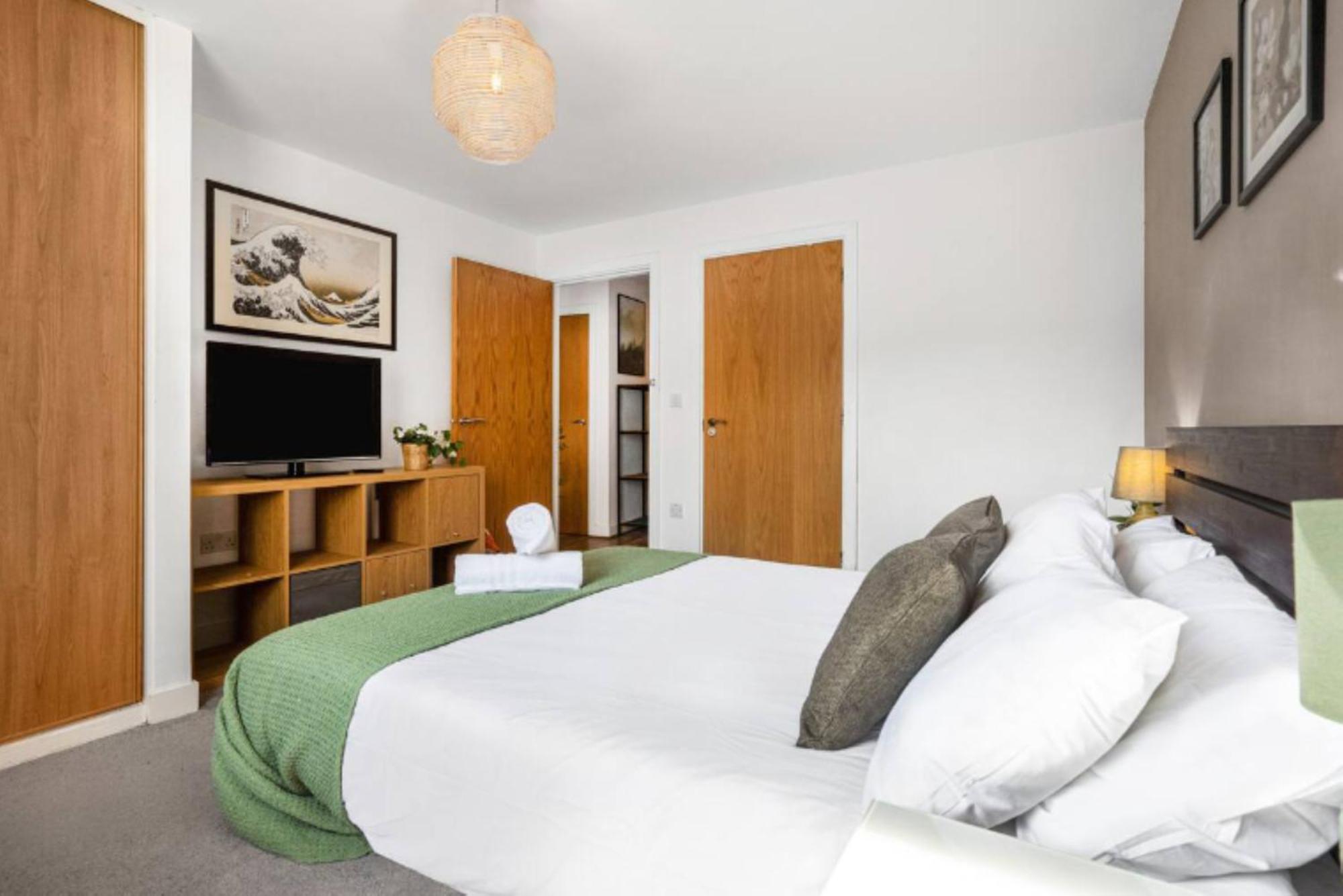 Oriental Suite 2 Bed 2 Bath Netflix And Free Parking, Games- Maihom Birmingham Eksteriør bilde